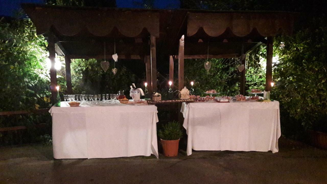Hotel Il Volturino Calvello Bagian luar foto